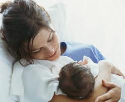 Tips Menyusui Bayi Pasca Operasi Caesar Sesuai Anjuran Dokter